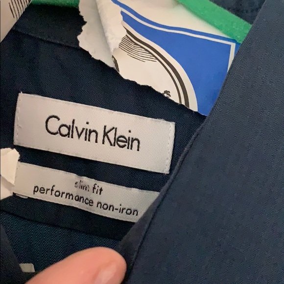 Men’s Calvin KleinSlim Fit Navy Shirt - Picture 2 of 5